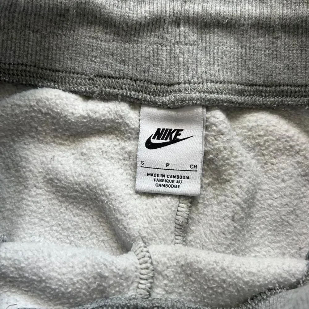 Nike Women's Grey Joggers-tracksuits